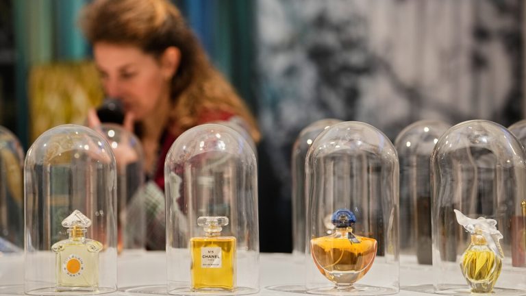 German exhibition explores history of fragrance