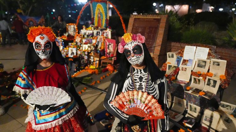 Mexican Americans preserve and update Day of the Dead traditions